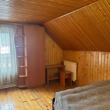 Guest House Kaspiy Bukovel Exterior photo