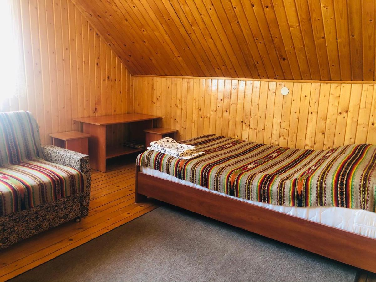 Guest House Kaspiy Bukovel Exterior photo