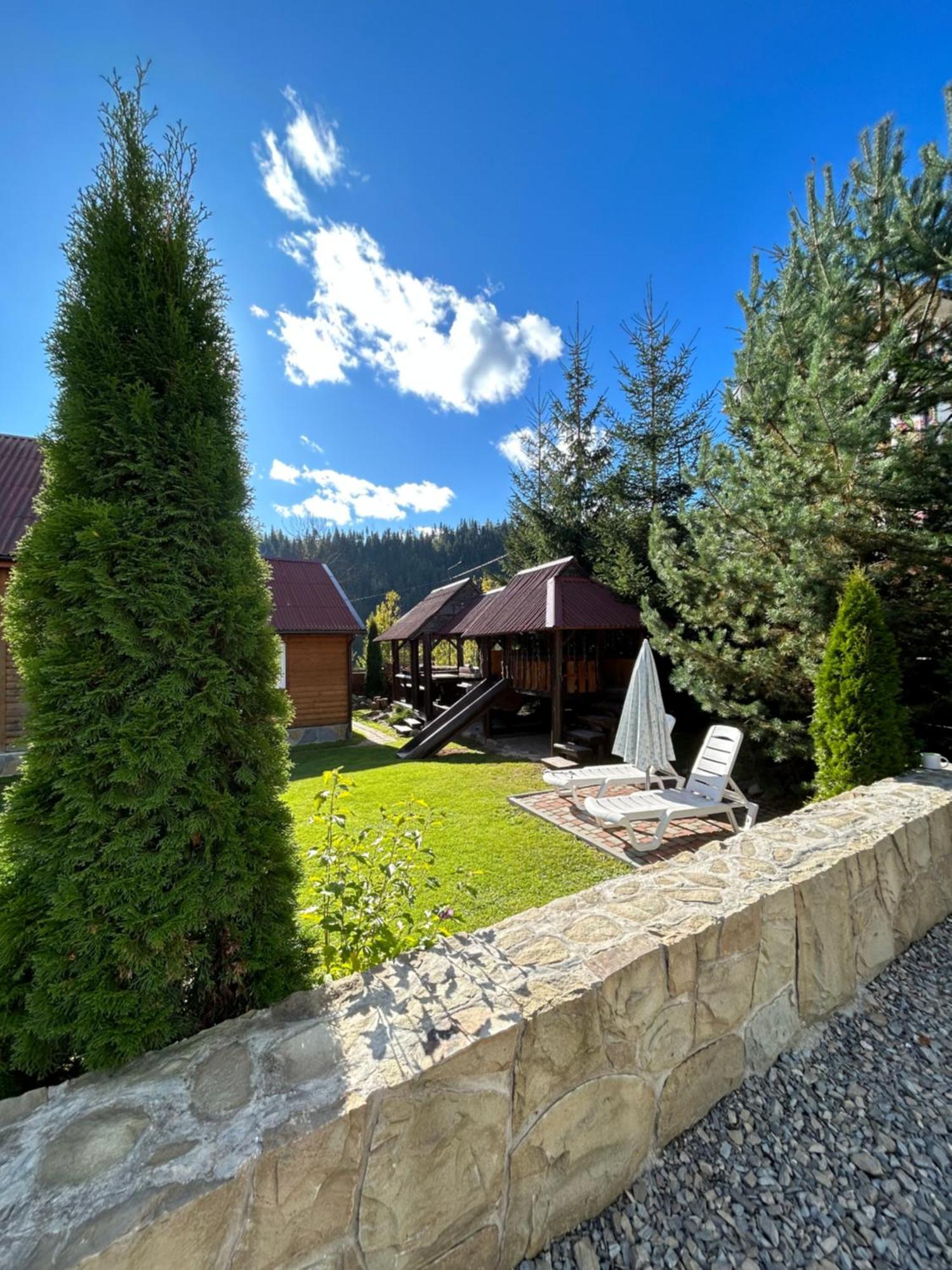 Guest House Kaspiy Bukovel Exterior photo