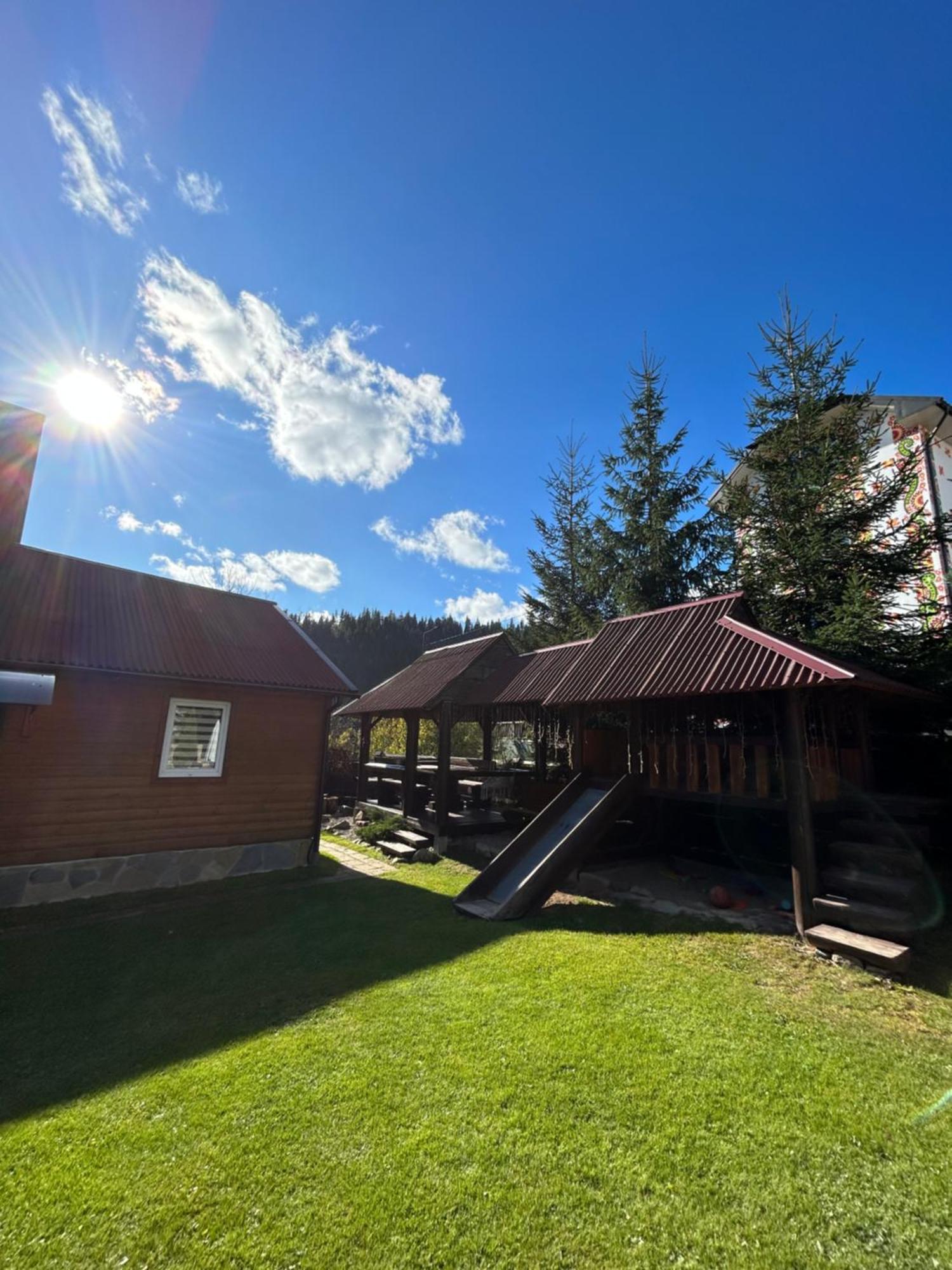 Guest House Kaspiy Bukovel Exterior photo