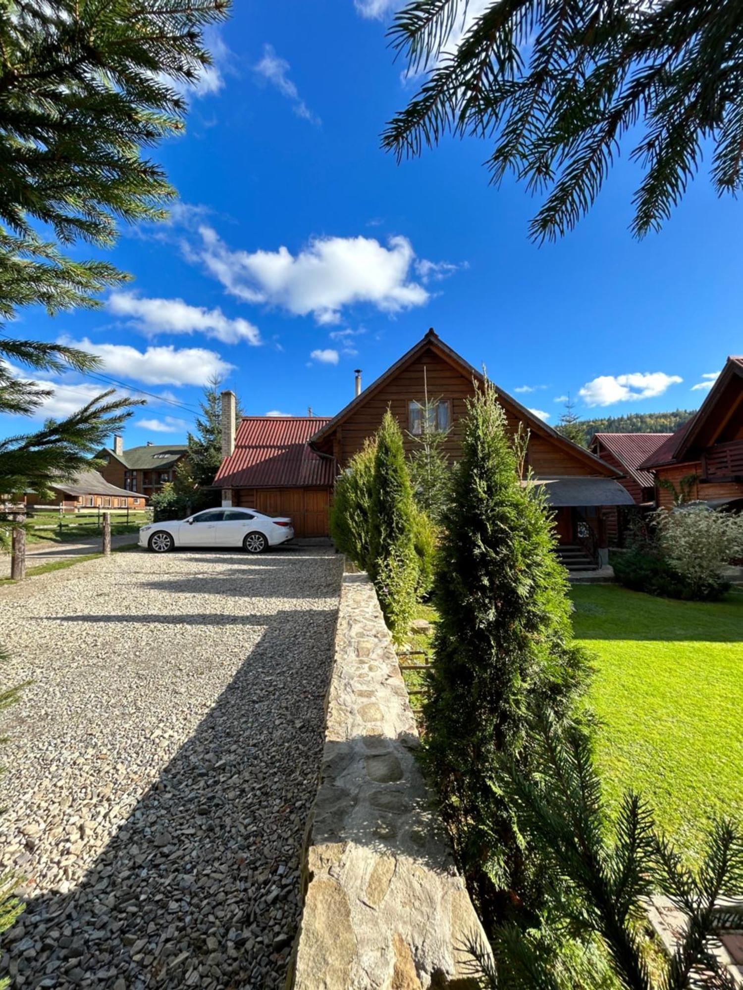 Guest House Kaspiy Bukovel Exterior photo