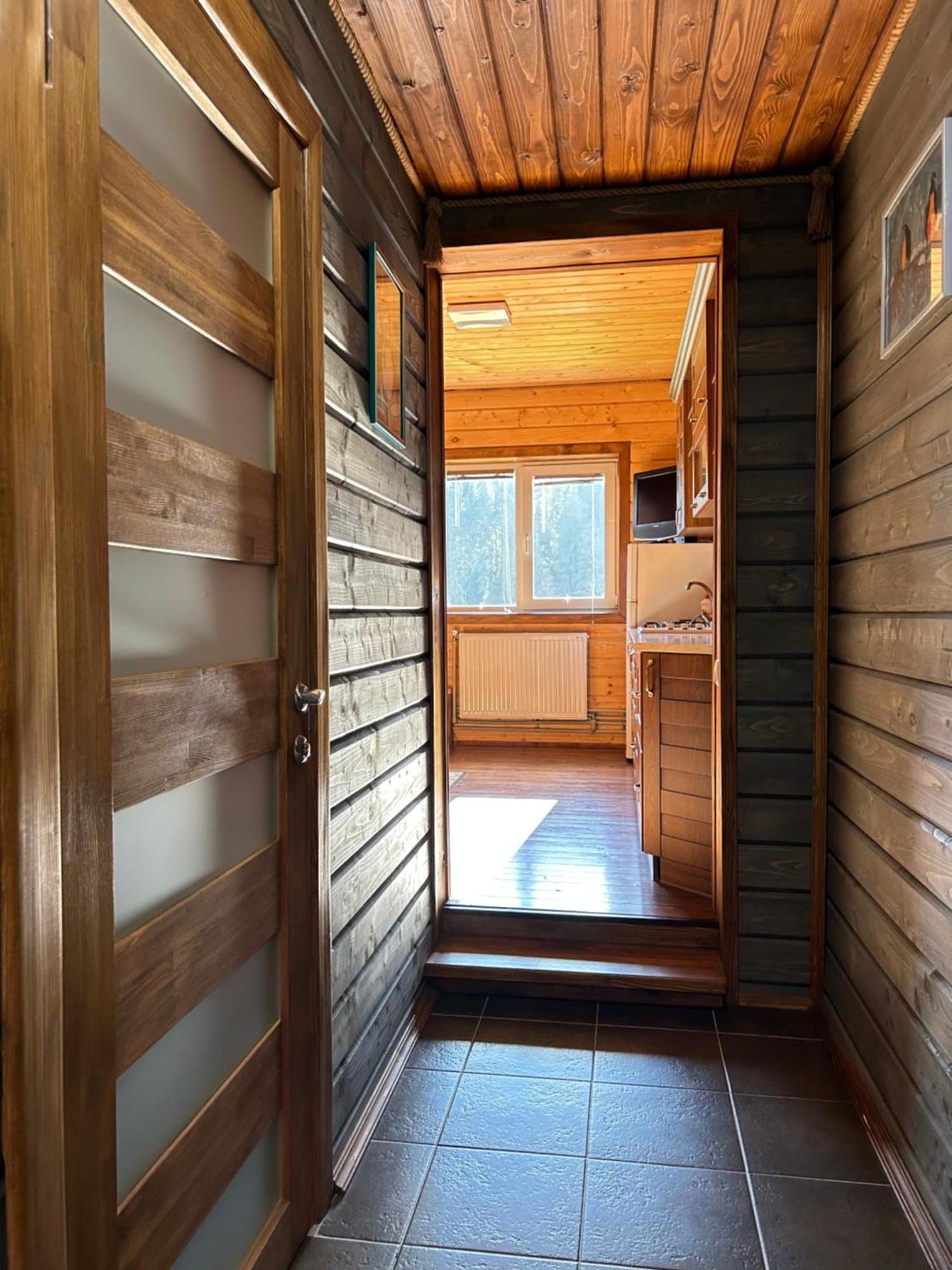 Guest House Kaspiy Bukovel Exterior photo