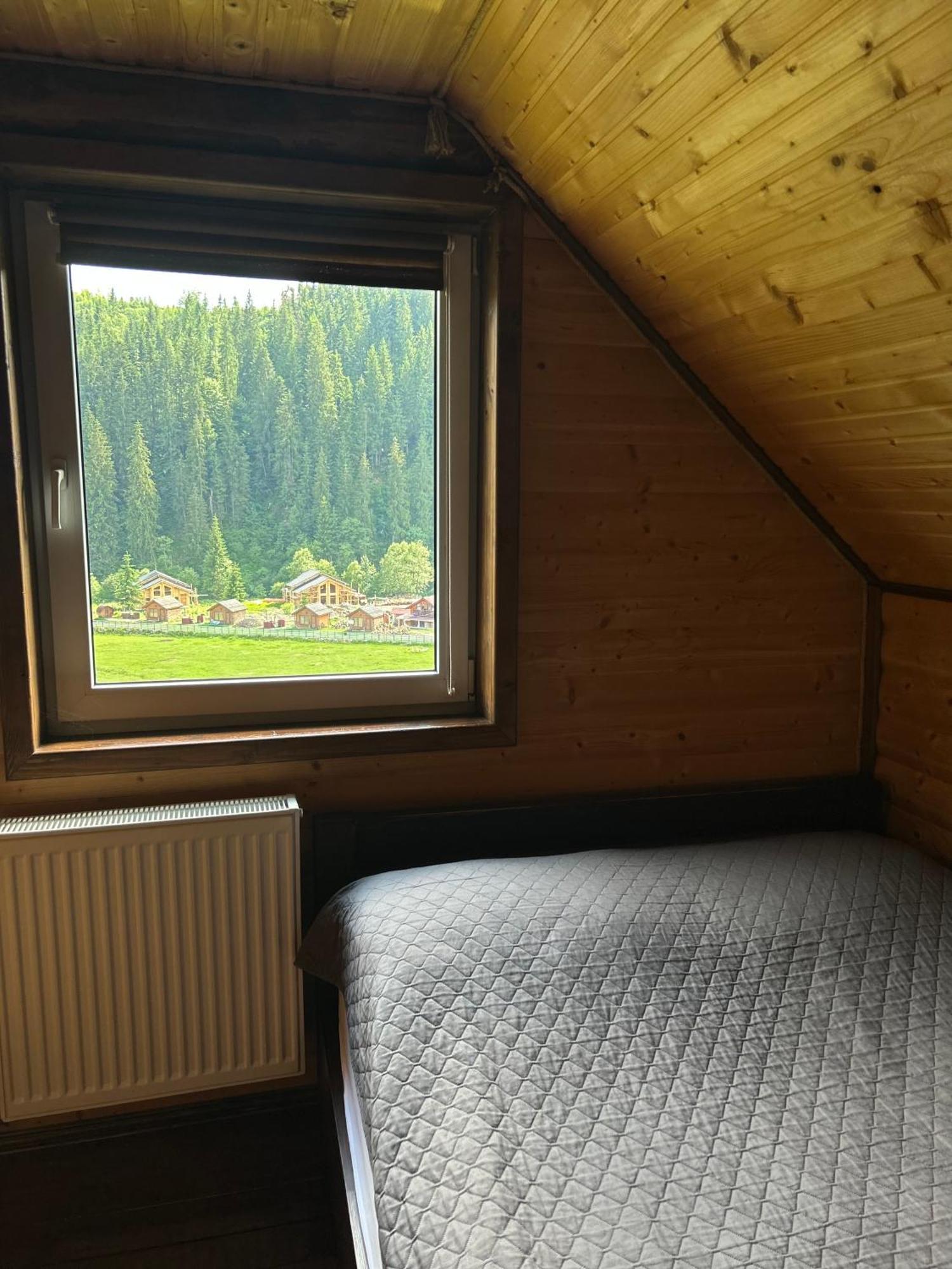 Guest House Kaspiy Bukovel Exterior photo